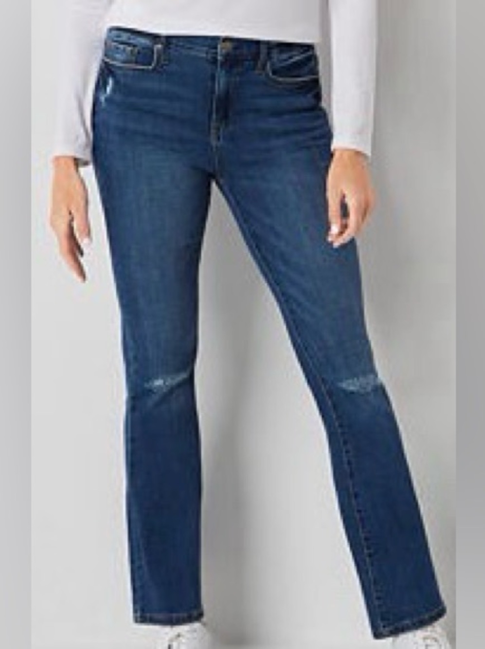 a.n.a Women's high rise Flare Leg Jeans in Dark Blue